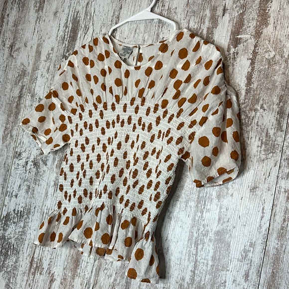 Baum und Pferdgarten size 8 Mynowa Polka Dot Organic Cotton Top Smocked - Picture 8 of 10